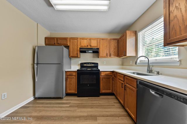 1984 MARY Street, Atlantic Beach, FL 32233