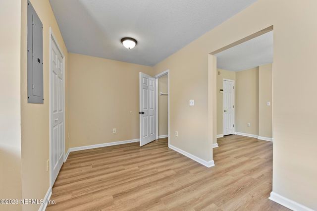 1984 MARY Street, Atlantic Beach, FL 32233