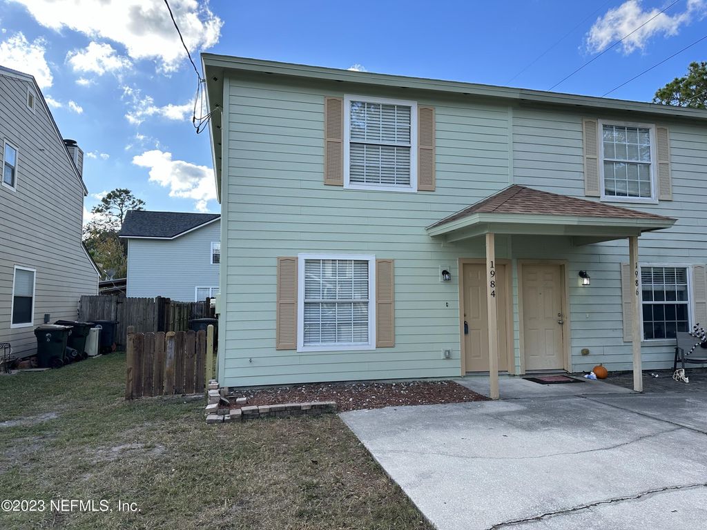 1984 MARY Street, Atlantic Beach, FL 32233
