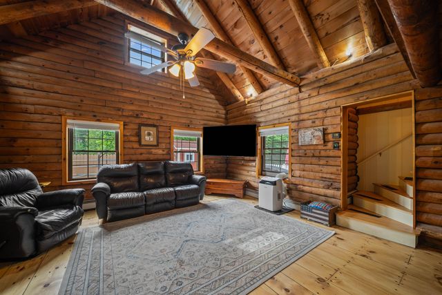 1166 NH Route 11, Farmington, NH 03835