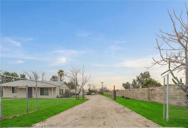 2523 Ogden Street 1-4, San Bernardino, CA 92407