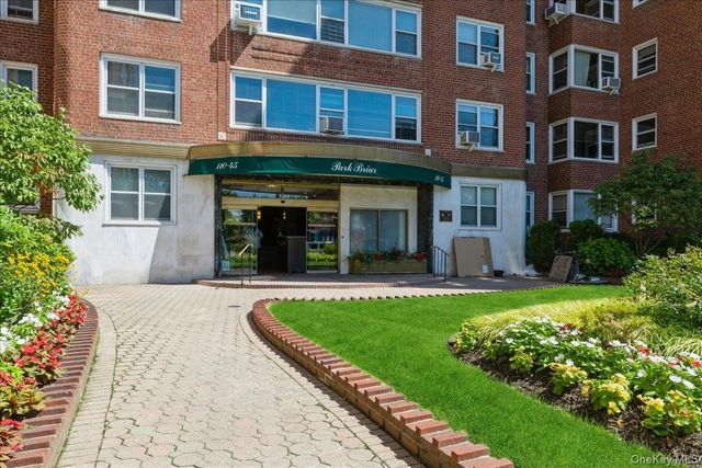 110-45 Queens 312, Forest Hills, NY 11375