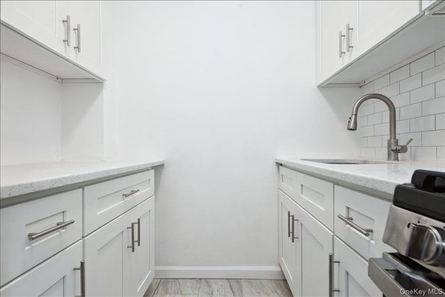 110-45 Queens 312, Forest Hills, NY 11375