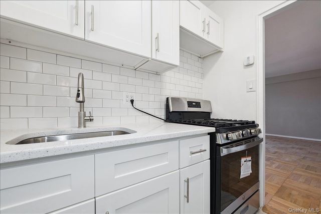 110-45 Queens 312, Forest Hills, NY 11375