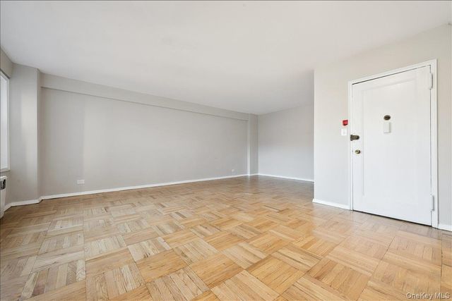 110-45 Queens 312, Forest Hills, NY 11375