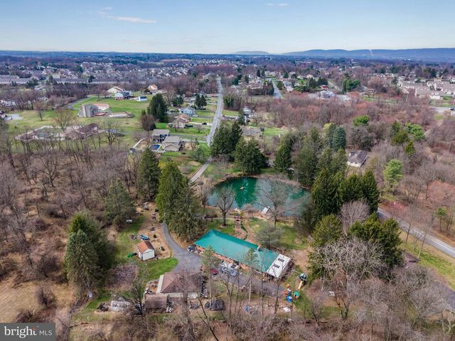 7955 RIDER LN, Hummelstown, PA 17036