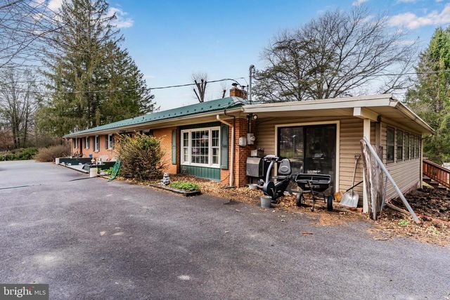 7955 RIDER LN, Hummelstown, PA 17036