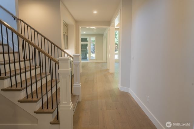 10420 NE 112th Street, Kirkland, WA 98033