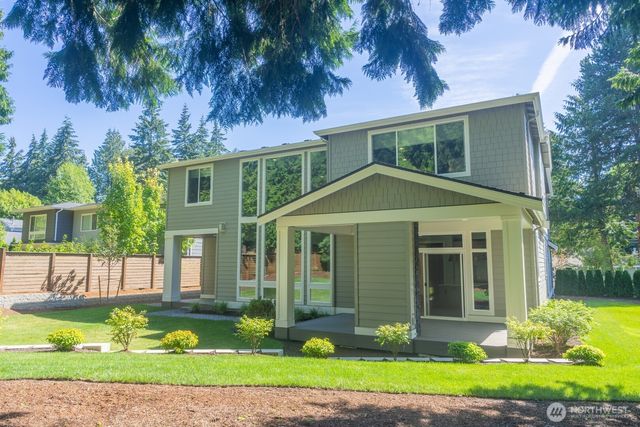 10420 NE 112th Street, Kirkland, WA 98033