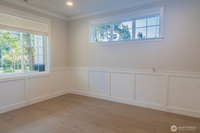 10420 NE 112th Street, Kirkland, WA 98033