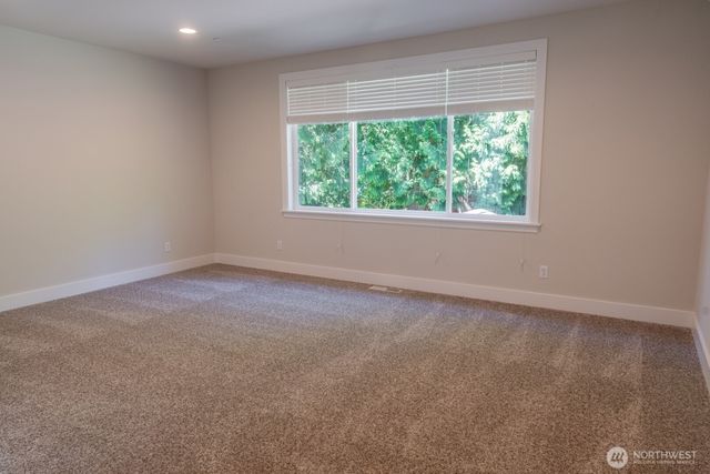 10420 NE 112th Street, Kirkland, WA 98033