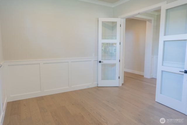 10420 NE 112th Street, Kirkland, WA 98033
