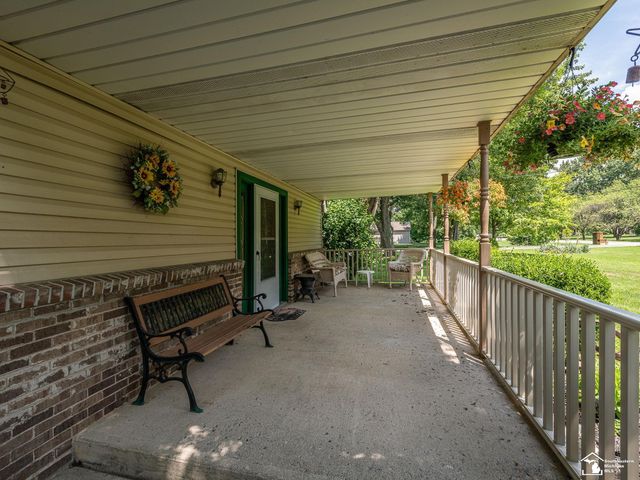 6975 Sarah Street, Temperance, MI 48182