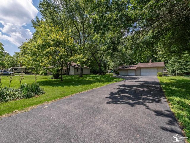 6975 Sarah Street, Temperance, MI 48182