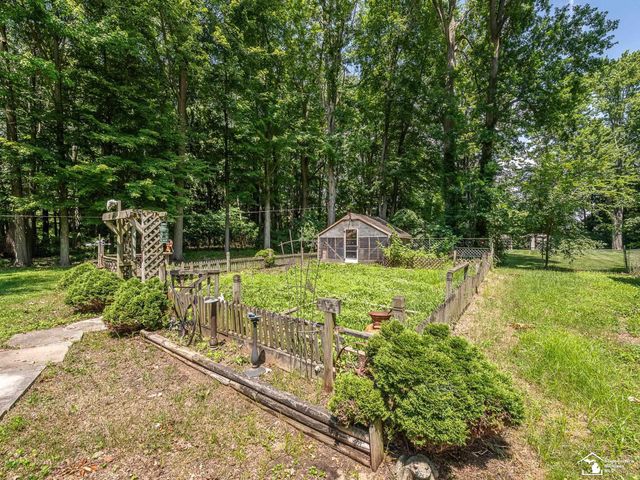 6975 Sarah Street, Temperance, MI 48182