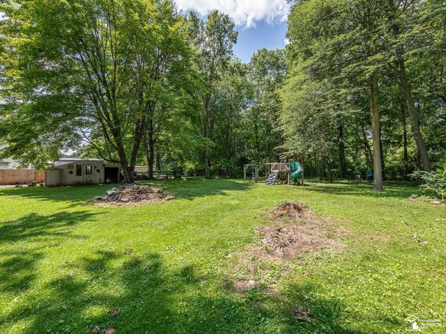 6975 Sarah Street, Temperance, MI 48182