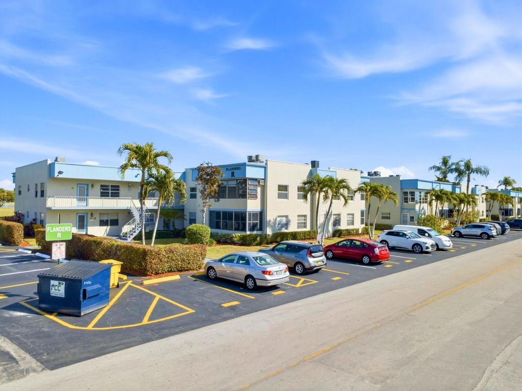 847 Flanders R 847, Delray Beach, FL 33484