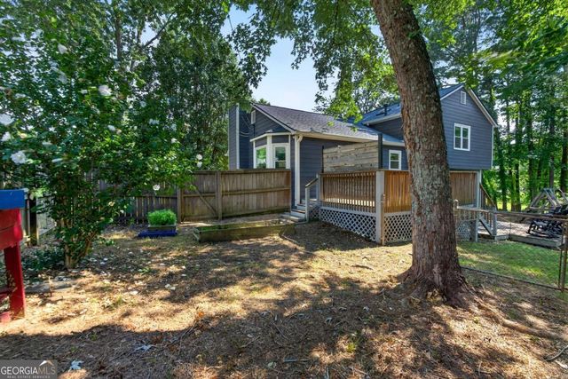 4983 Hunters Cove Drive, Acworth, GA 30101