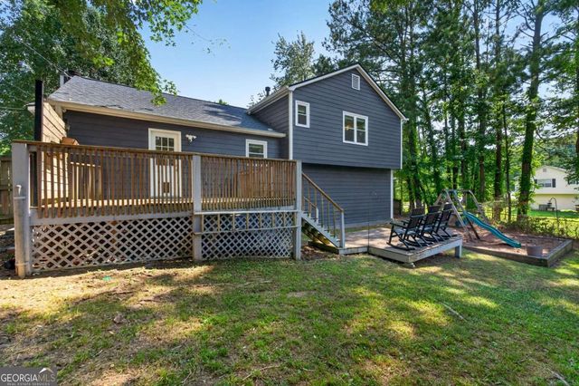 4983 Hunters Cove Drive, Acworth, GA 30101