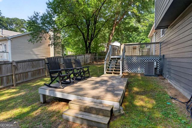4983 Hunters Cove Drive, Acworth, GA 30101