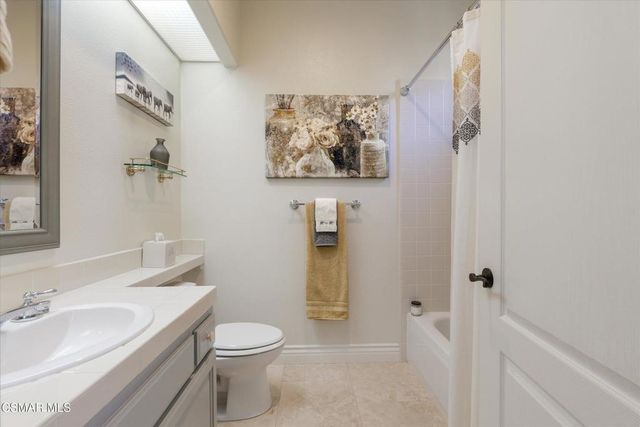 4247 Kingsview Road, Moorpark, CA 93021