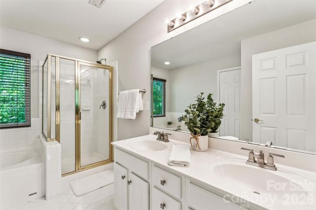 5507 Tullamore Lane, Charlotte, NC 28269