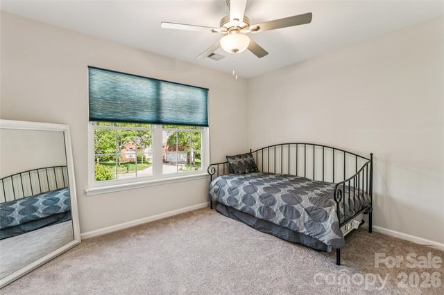 5507 Tullamore Lane, Charlotte, NC 28269