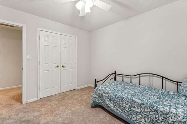 5507 Tullamore Lane, Charlotte, NC 28269