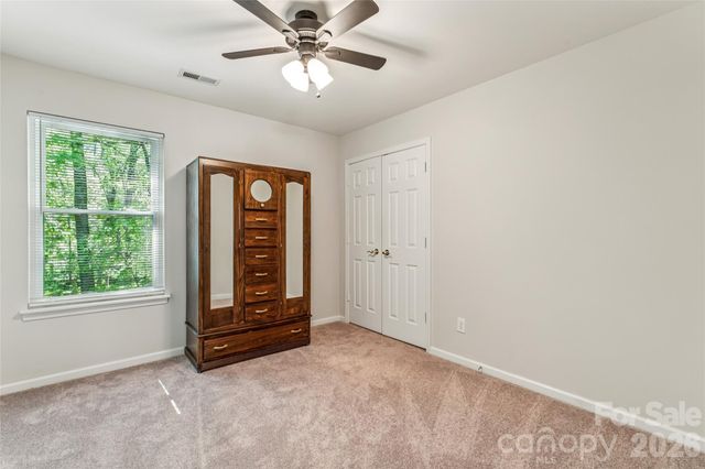 5507 Tullamore Lane, Charlotte, NC 28269