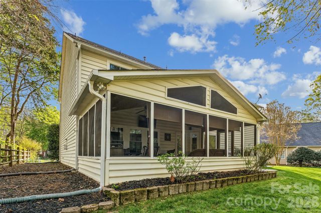 5507 Tullamore Lane, Charlotte, NC 28269