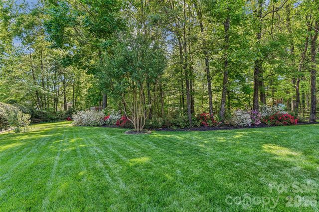 5507 Tullamore Lane, Charlotte, NC 28269