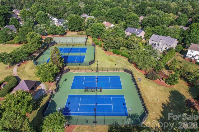 5507 Tullamore Lane, Charlotte, NC 28269