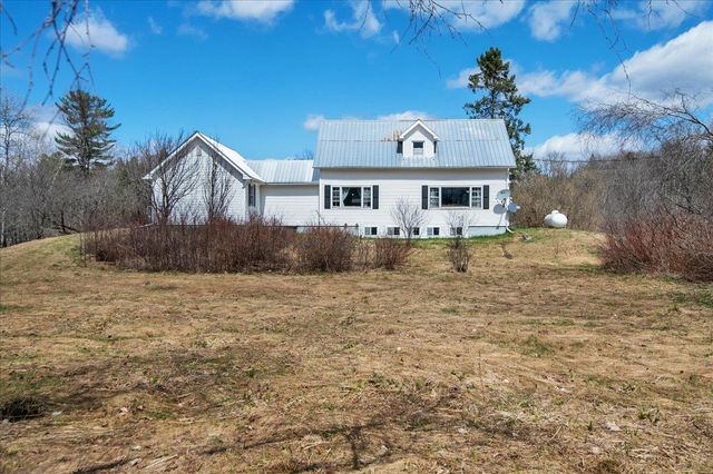 424 Lower Village Road, Lowell, VT 05847