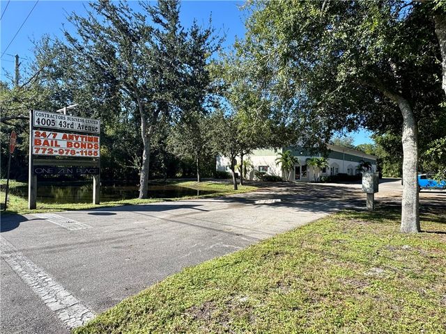 4005 43rd Avenue, Vero Beach, FL 32960