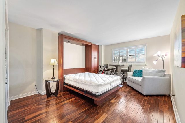 1160 Hillsboro Mile 607, Hillsboro Beach, FL 33062