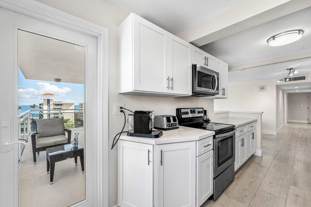 1160 Hillsboro Mile 607, Hillsboro Beach, FL 33062