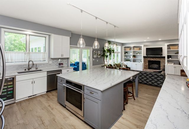 730 SE 9th Street, Ankeny, IA 50021