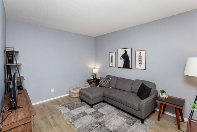 730 SE 9th Street, Ankeny, IA 50021