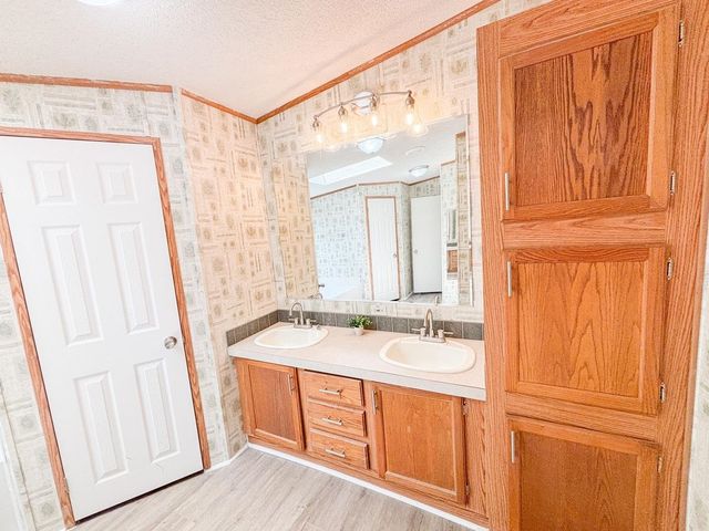 221 Bancroft Rd, Gaffney, SC 29340