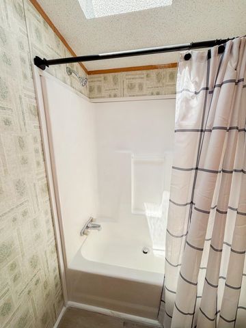 221 Bancroft Rd, Gaffney, SC 29340