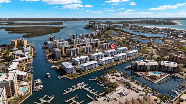 4521 Bay Beach LN 326, Fort Myers Beach, FL 33931