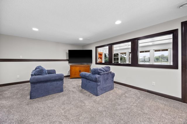 25162 729th Avenue, Dassel, MN 55325