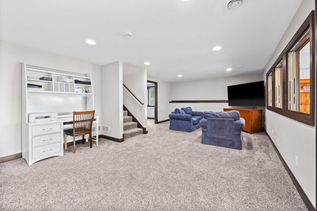 25162 729th Avenue, Dassel, MN 55325