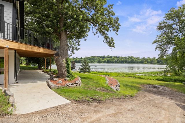 25162 729th Avenue, Dassel, MN 55325