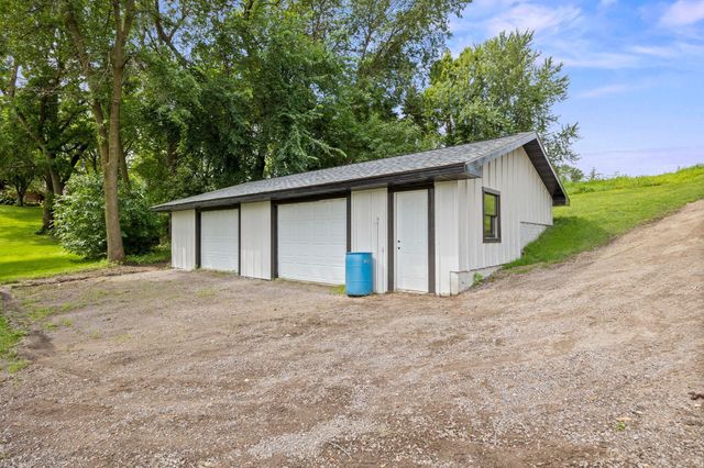 25162 729th Avenue, Dassel, MN 55325