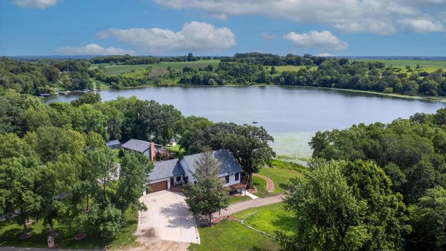 25162 729th Avenue, Dassel, MN 55325