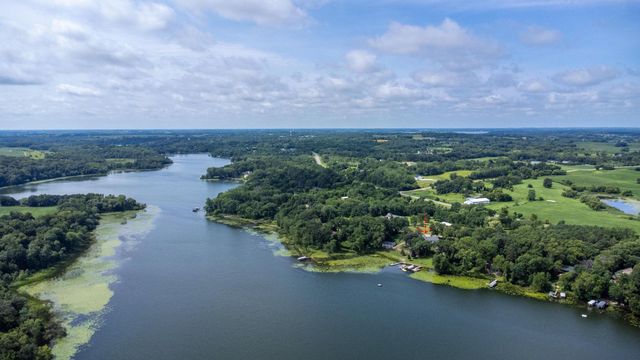 25162 729th Avenue, Dassel, MN 55325