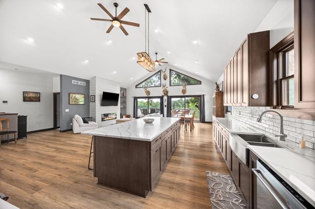 25162 729th Avenue, Dassel, MN 55325