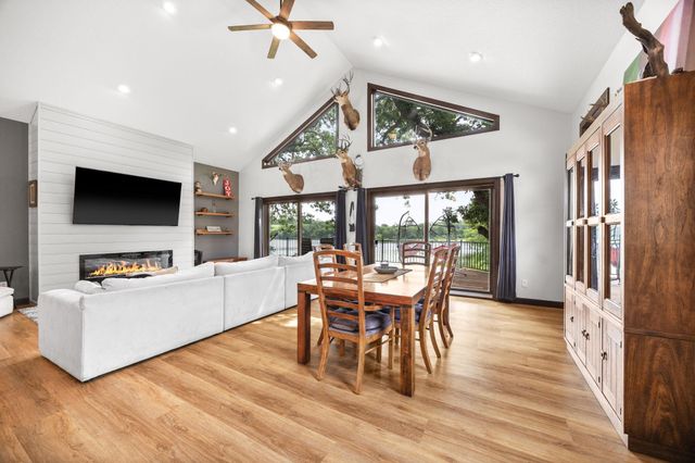 25162 729th Avenue, Dassel, MN 55325