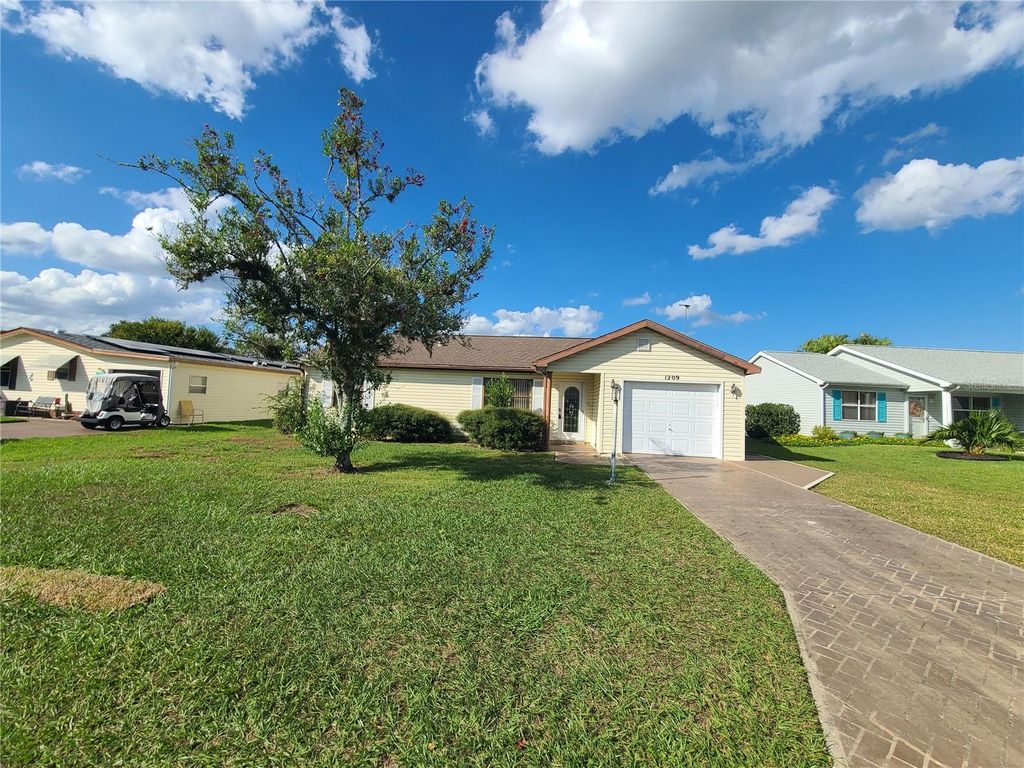 1209 MARIA COURT, The Villages, FL 32159